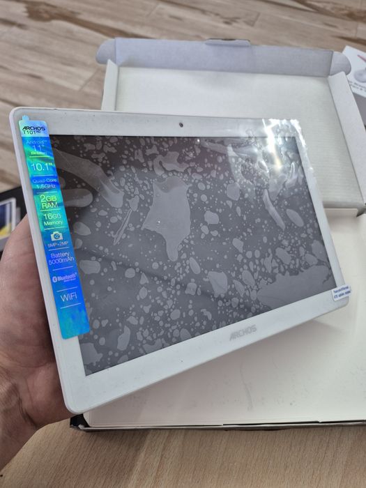 Планшет Archos T96