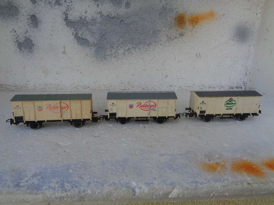 1:87 PIKO Lote de 3 carruagens caixa fechada comboio