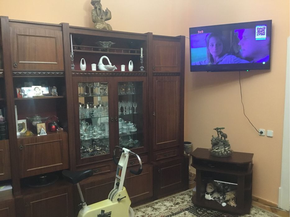 Продам будинок з меблями , городом і садочком