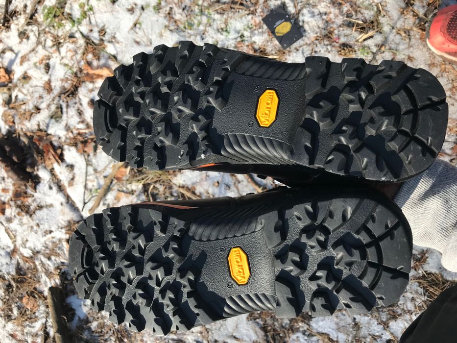 Трекінгові Боти Aigle 43  шкіра  Подошва Vibram мембрана Gore Tex