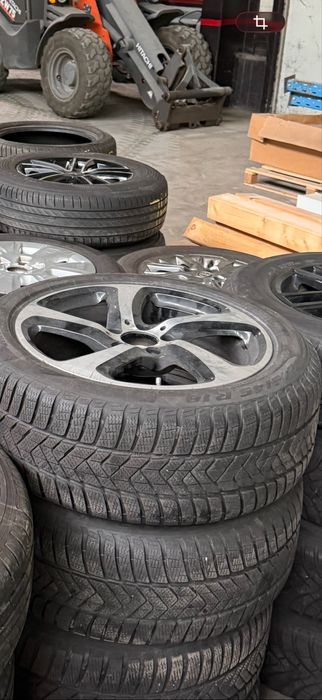 245/45R18 Pirelli Sottozero 3