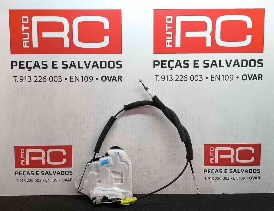 Fechadura / Fecho Porta Trás Esquerdo | NISSAN