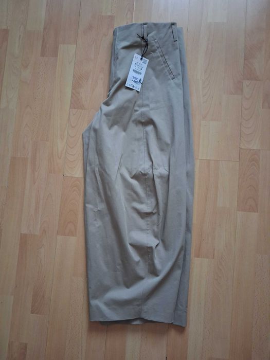 Spodnie Zara XL.