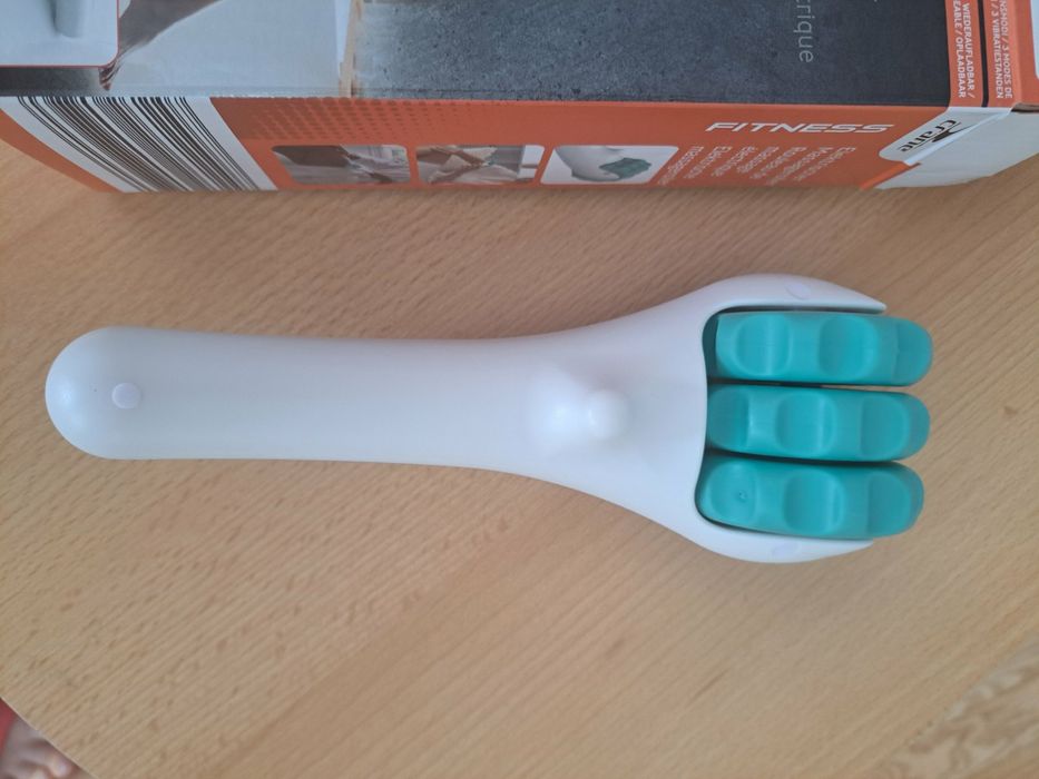 Массажёр для фитнеса.