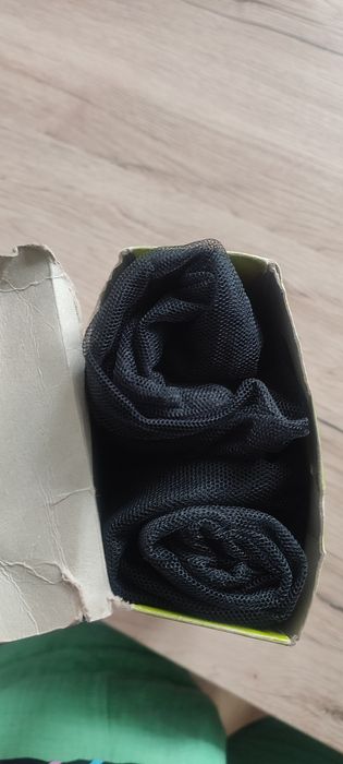 Moskitiera na okno czarna