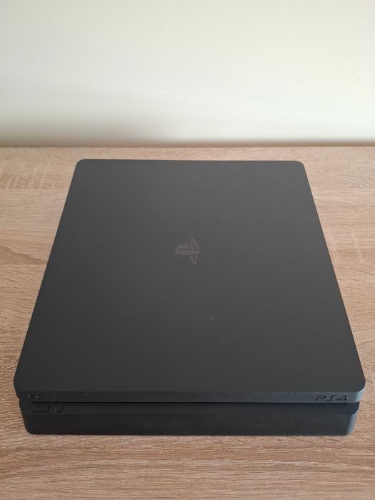 PlayStation 4 Slim 500GB – Excelente Estado – Totalmente Funcional