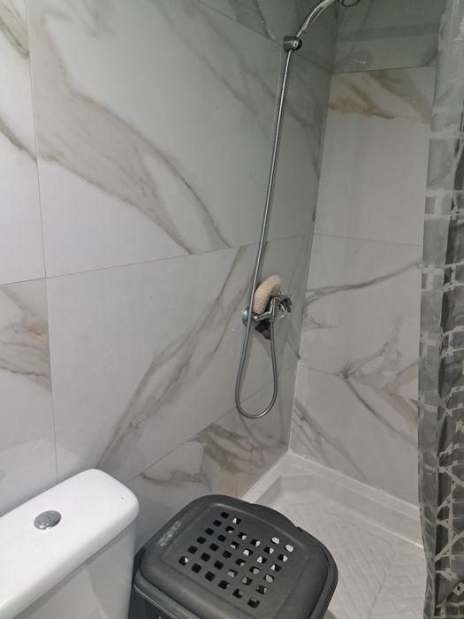 Três quartos para arrendar