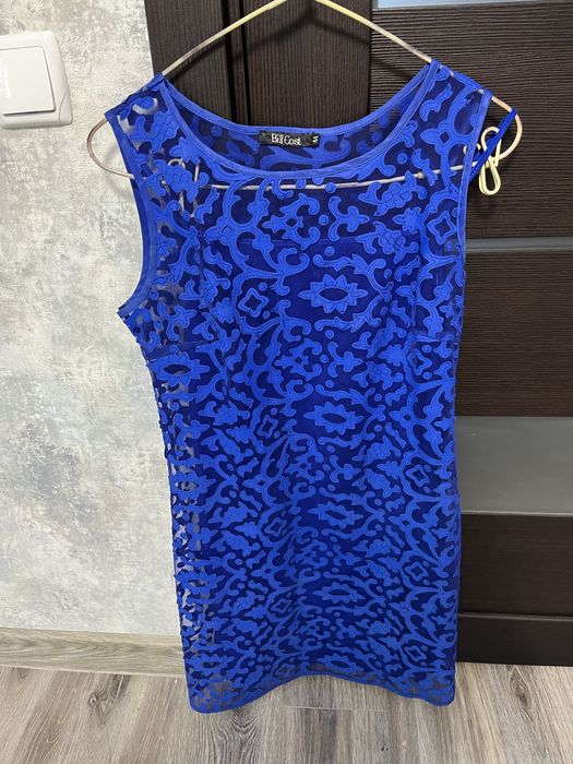 Красива святкова сукня, оригінальна сукня