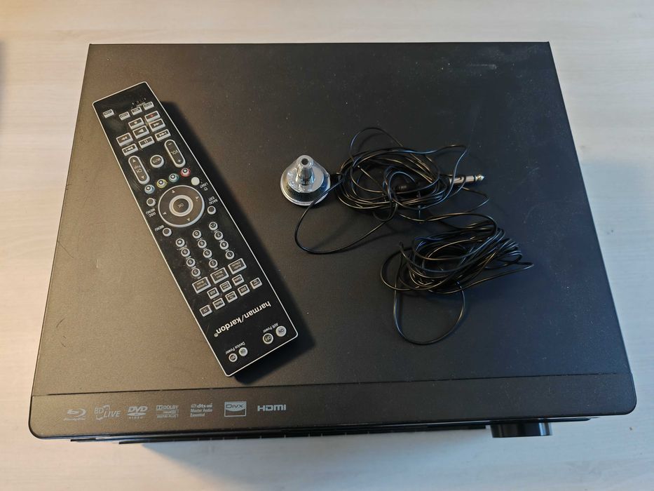 amplituner Harman Kardon AVR460 + BDT 20 CD, BlueRay