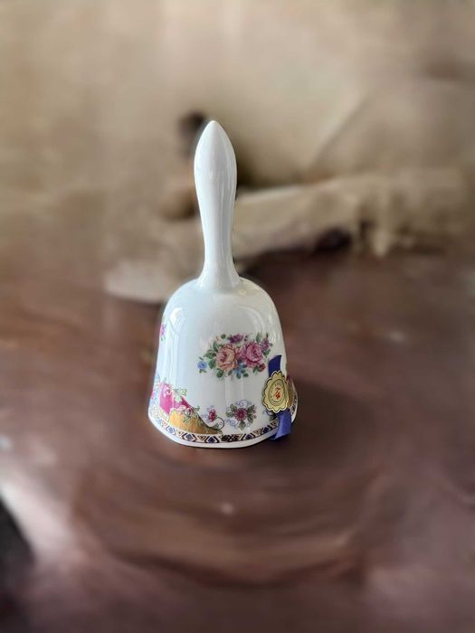 Sino em porcelana Limoges Vizavi de Itália.