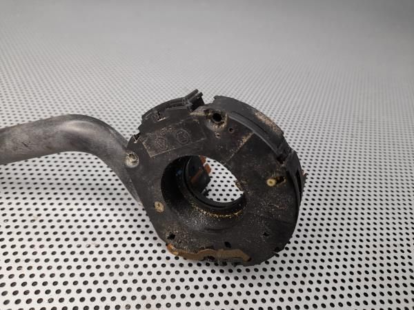 Conjunto / manetes de luzes e limpa vidros VOLKSWAGEN Caddy II (9K)