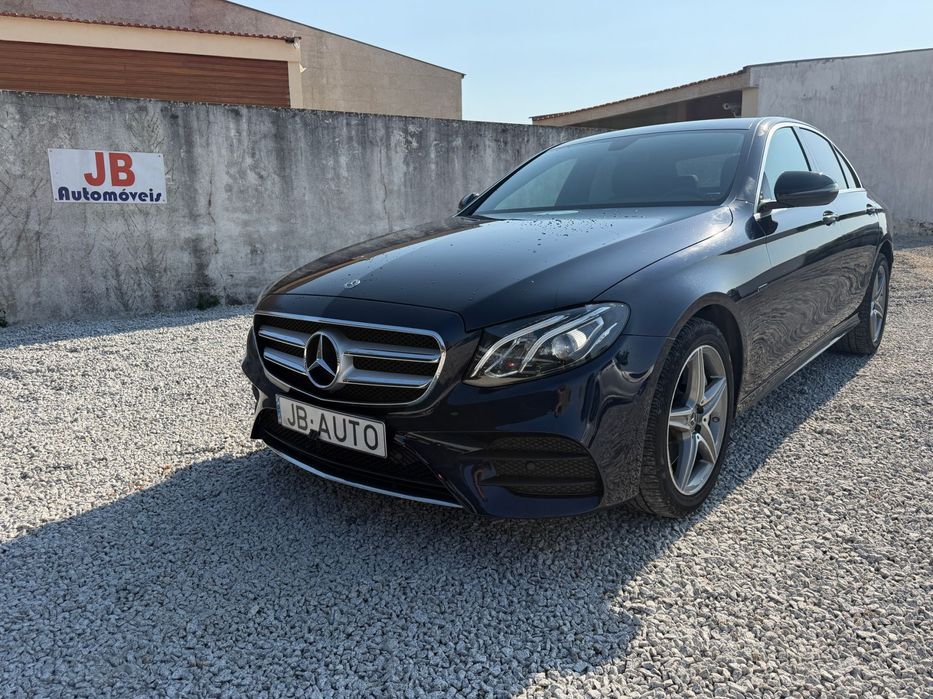Mercedes-Benz E 300 de AMG Line foto 2