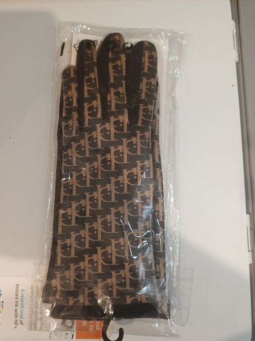 Czarno-Brazowe rękawiczki damskie.