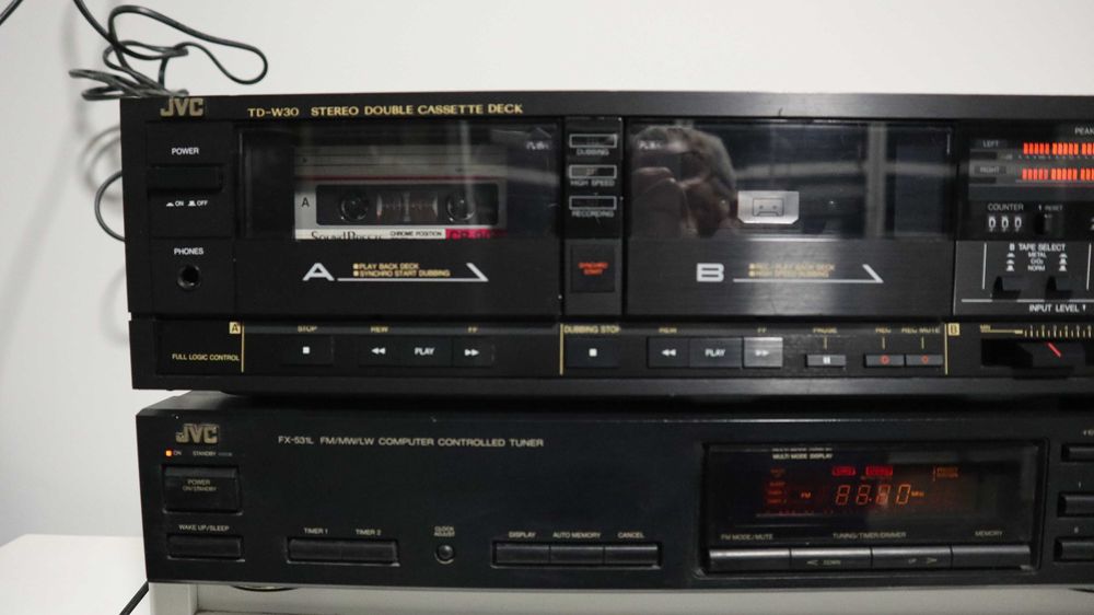 Стойка комплект кассетник JVC TD-W30G и тюнер JVC FX-531 Япония
