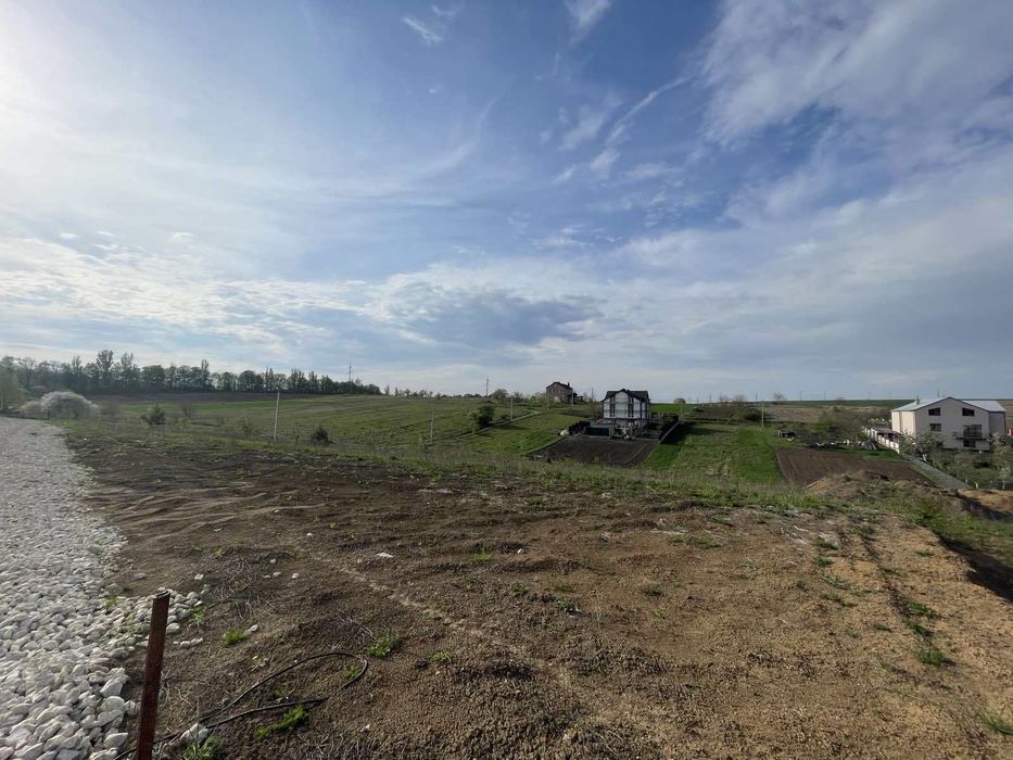 Продаж діляки під забудову в Пронятині