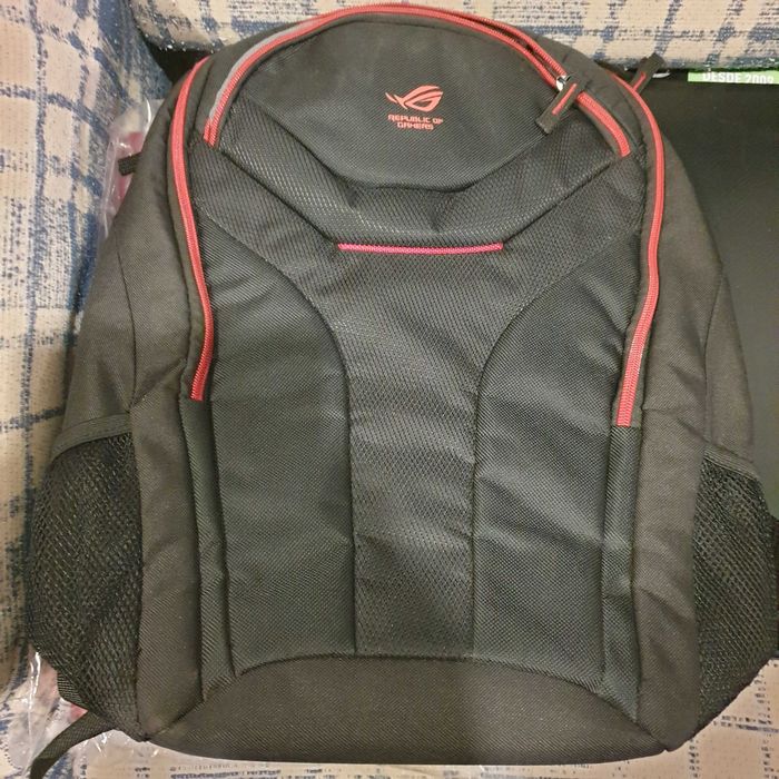 Mochila republic of gamers nova