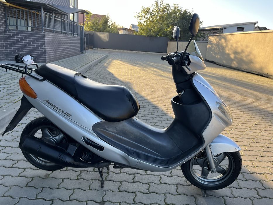 Скутер Suzuki Adress 110
