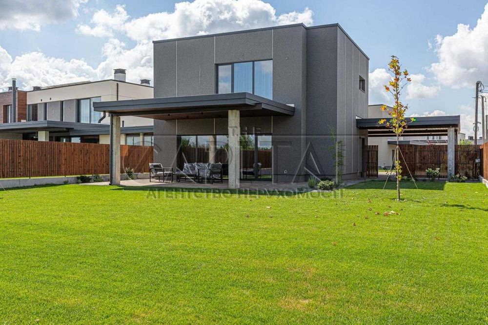 Продаж заміського будинку преміум-класу, Крушинка