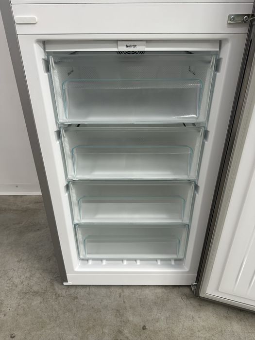 Холодильник Liebherr CNel 4213 185 см / бу техника