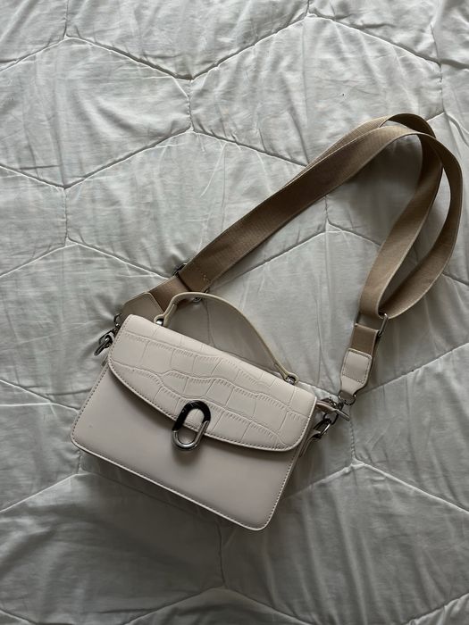 Сумка клатч в молочному кольорі