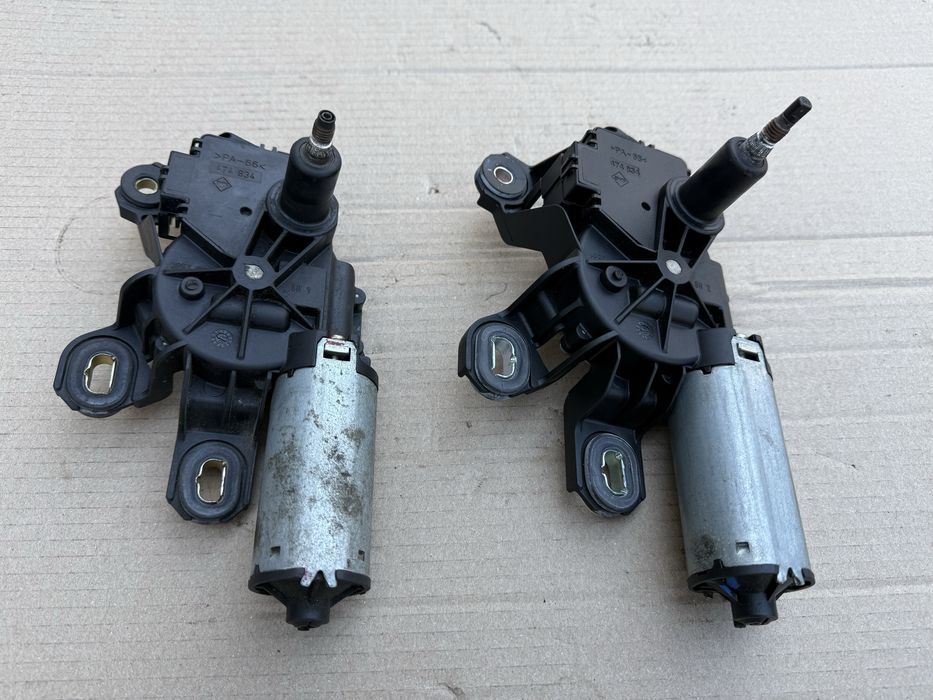 Моторчик задней двери стеклоочистителя  распашонка на VITO VIANO W639