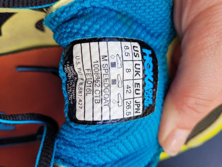 Hoka One One Speedgoat buty trailowe Vibram r. 42 męskie