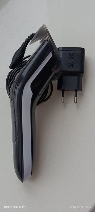 Машинка для стрижки волосся Philips
