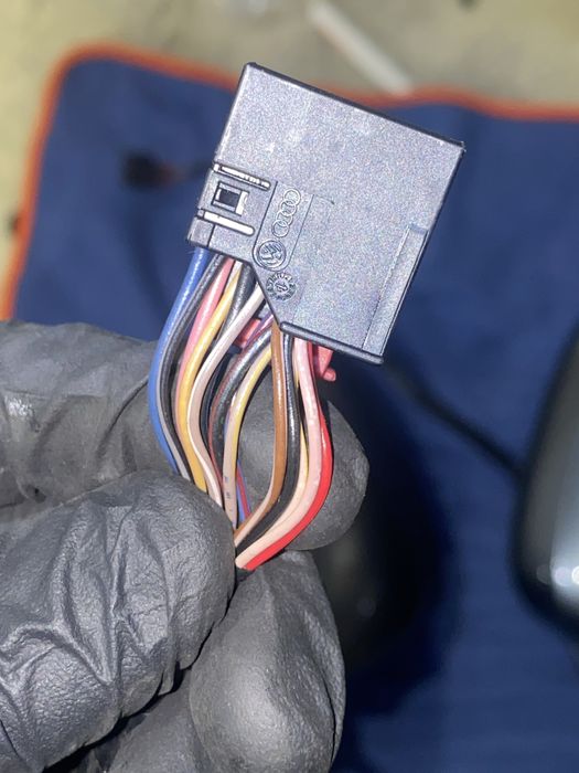 Дзеркало праве audi a4 a5 b9 f5 8w 14 pin пінів lx7r