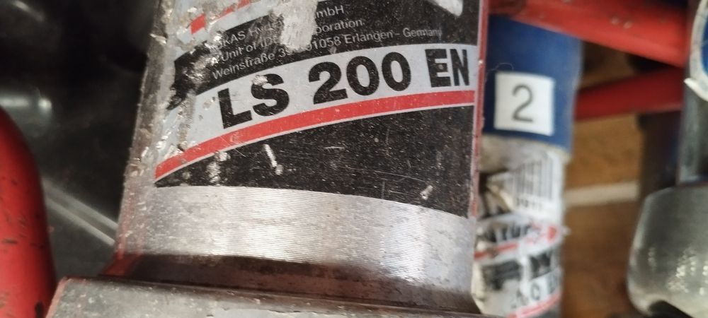 Nożyce hydrauliczne Lukas