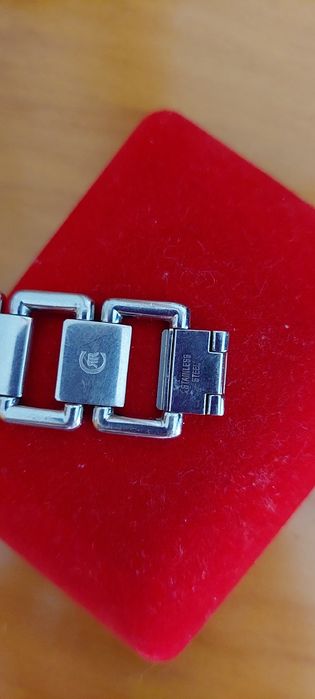 Relógio de senhora, de pulso, Cerruti 1881