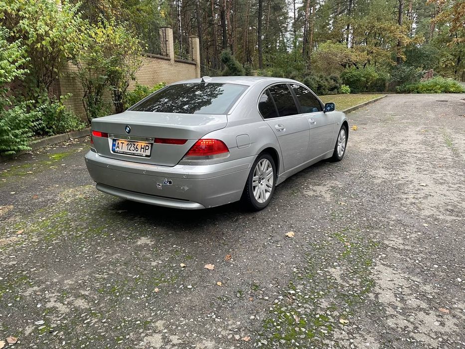 BMW 730i 2003рік газ/бензин