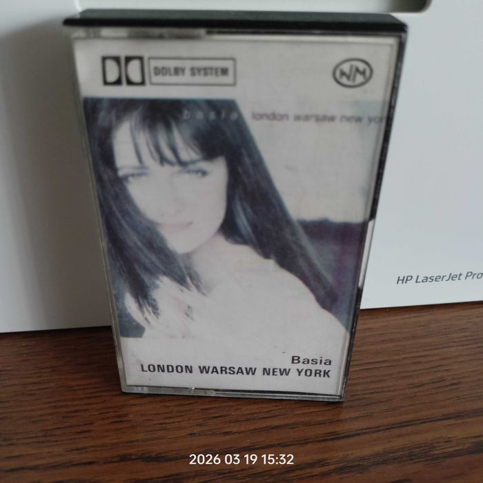 Kaseta: Basia «London Warsaw New York»