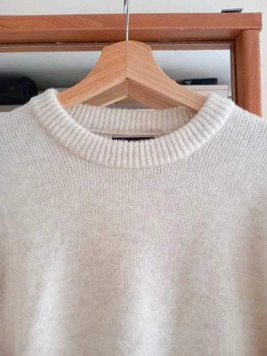 Zara kremowy sweter z wełną quiet luxury L 40