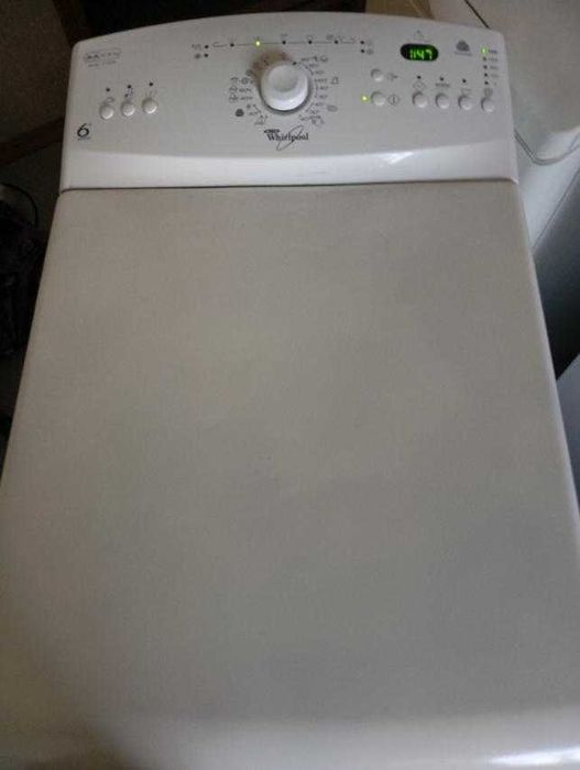 Whirlhool c верхней загрузкой 5,5кг. 1200 оборотов