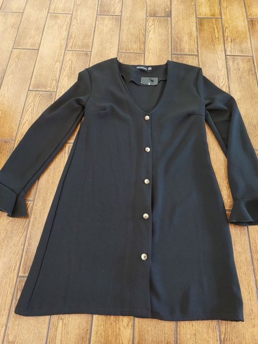 Nowa sukienka pretty little thing rozmiar 36