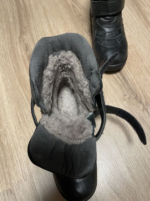 Шкіряні зимові ботинки