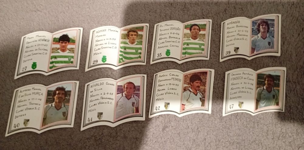 Cromos caderneta Bola ao Centro