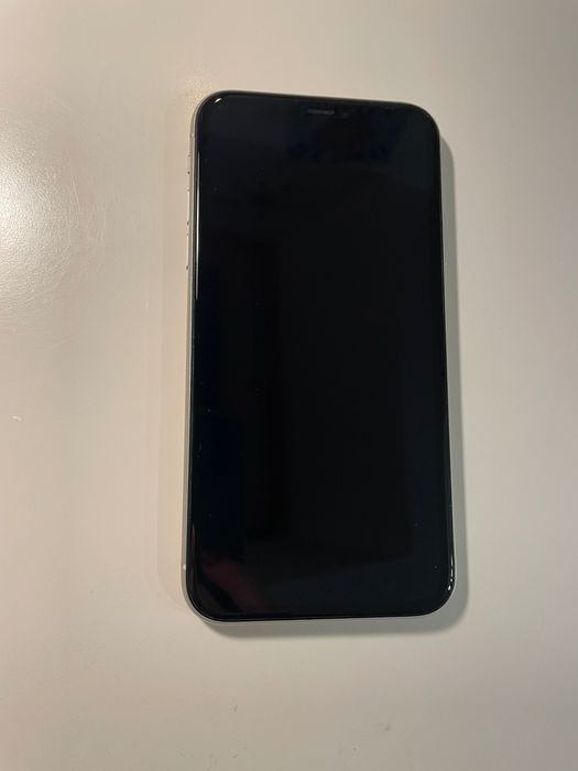 iphone 11 biały 64 gb