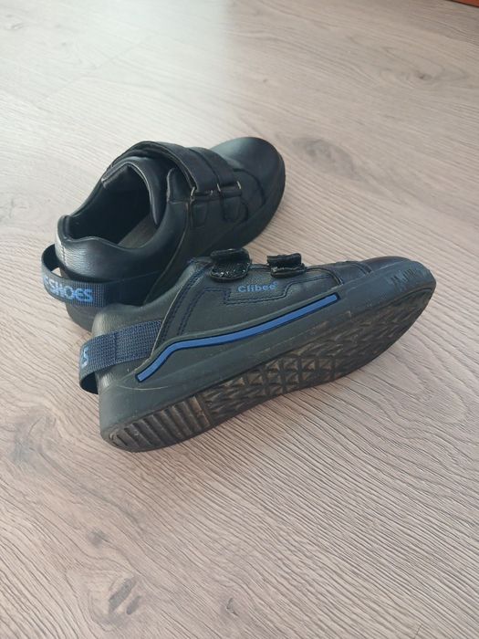 Класичні туфлі , кросівки для хлопчика