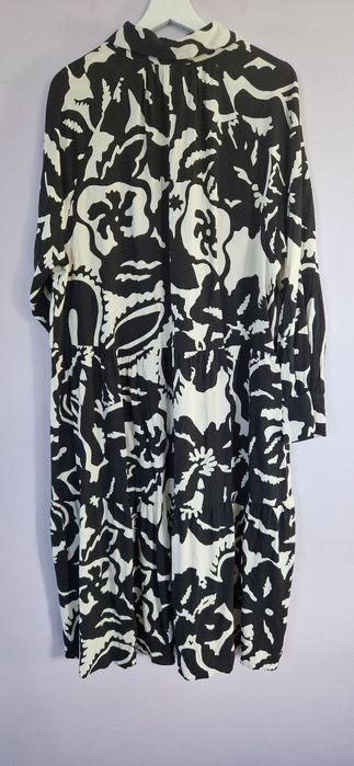 Długa letnia maxi biało-czarna sukienka H&M plus size XL-3XL