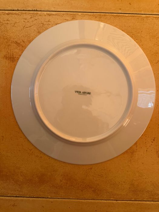 Pratos rasos - Cesta- Vista Alegre