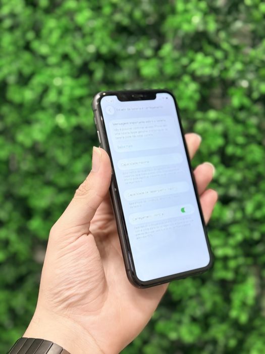 Apple iPhone 11 64Gb Preto - Pague em 3x