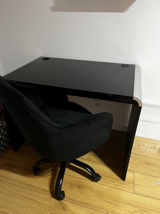 Biurko czarne lakierowane