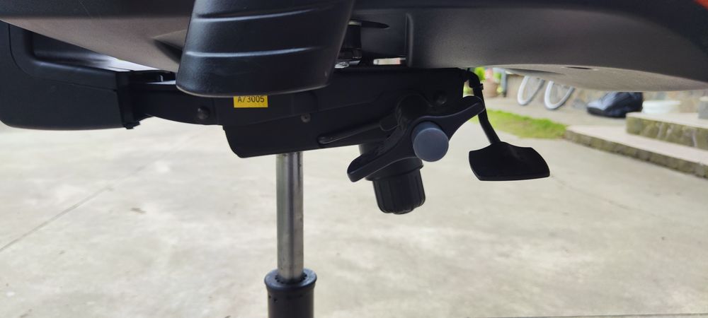 Офісне.   крісло