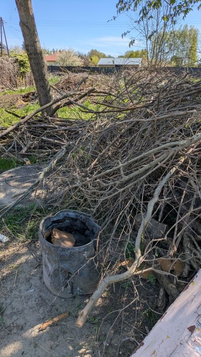 Oddam za darmo drewno i resztki rozbiórkowe