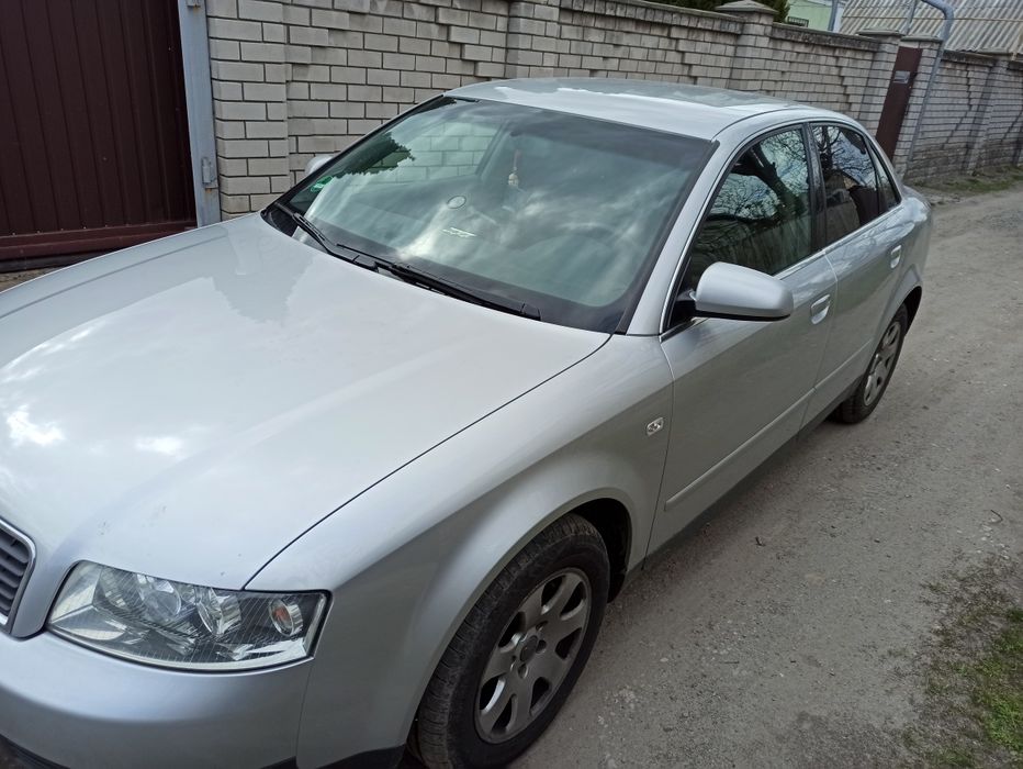 Audi a4 b6 (1.6 alz)