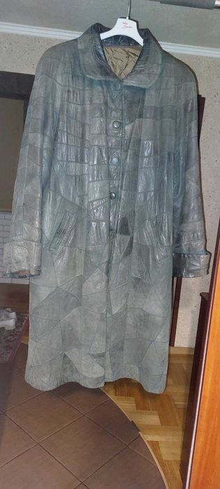 Skórzany płaszczyk