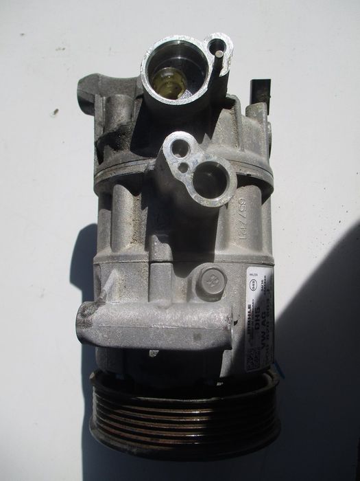 SPRĘŻARKA KLIMATYZACJI 5Q0820803J