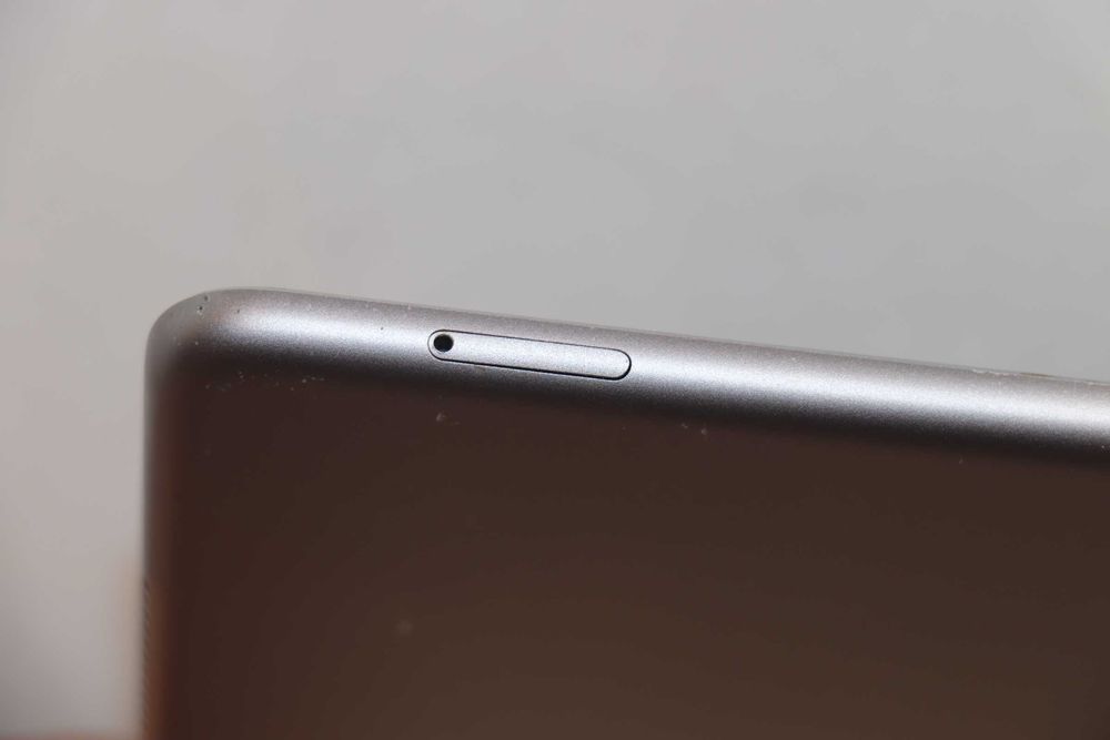 Apple iPad Pro 10.5 Wi-Fi + Cellular 512GB Space Grey (MPME2), дуже гарний стан!! Neverlock