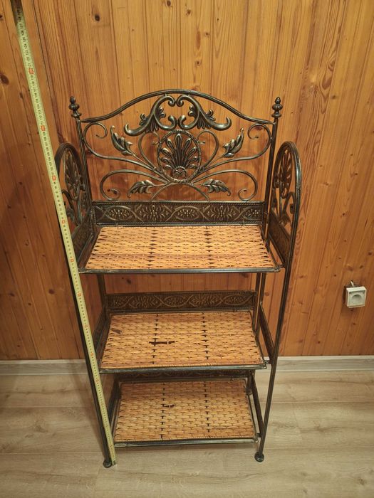 etażerka podstawka na książki